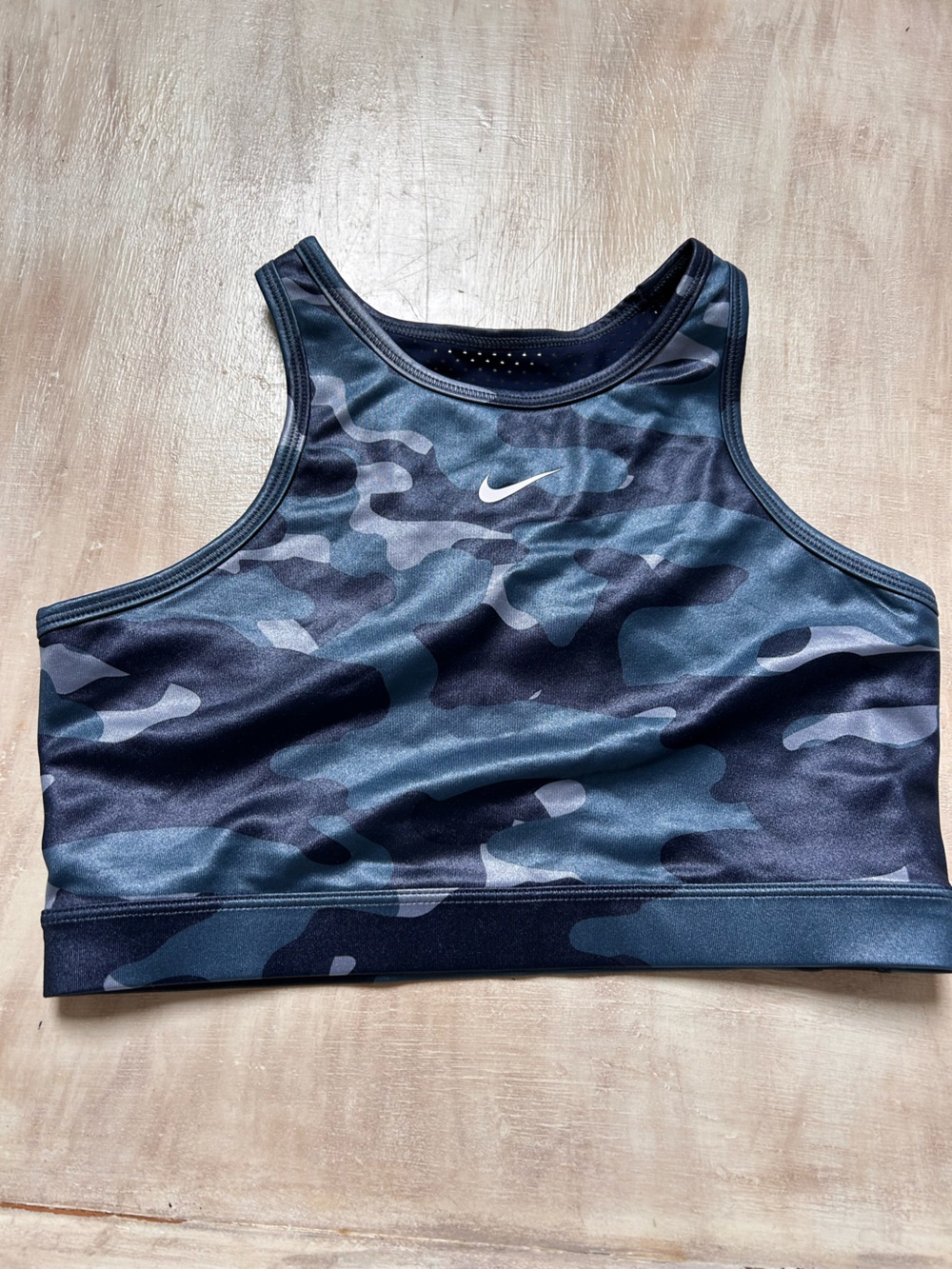 Nike BUNDLE Women's Racerback Sports Bra’s size medium - Picture 8 of 8